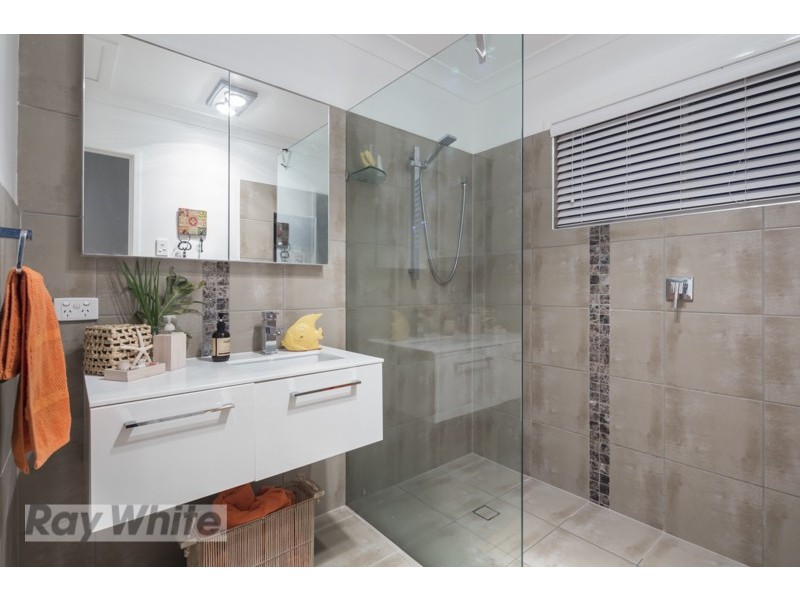 22 Wilkie Street, Redland Bay QLD 4165