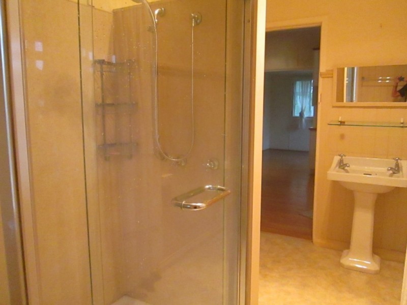 217 Middle Street, Cleveland QLD 4163