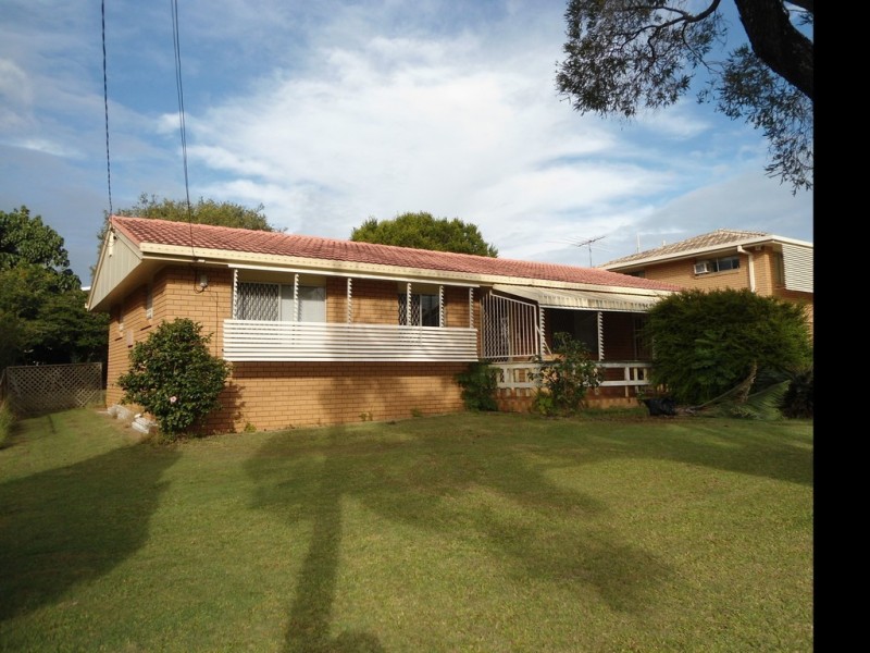 18 Taylor Crescent, Cleveland QLD 4163