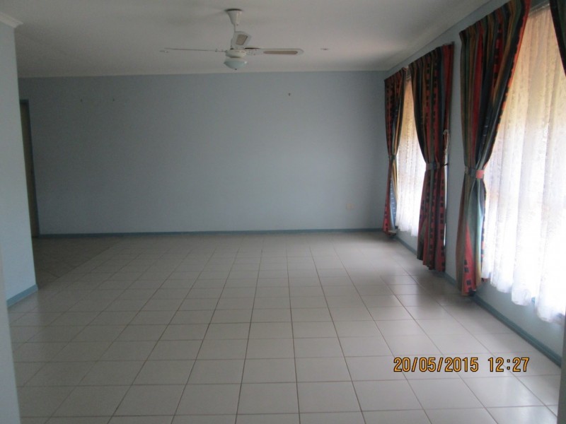 275 Bloomfield Street, Cleveland QLD 4163