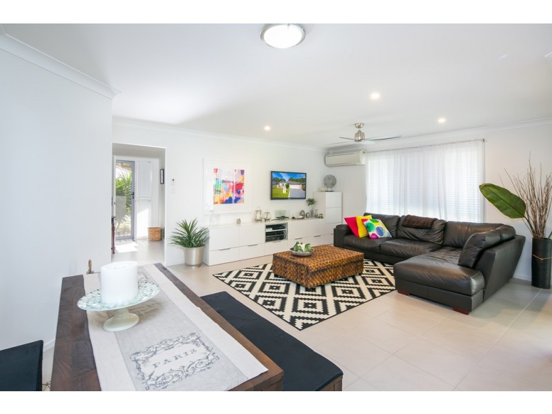 52 JERRYS PLACE, Thornlands QLD 4164