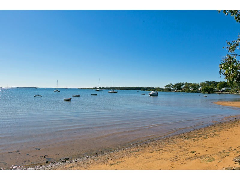 7 Wilson Esplanade, Victoria Point QLD 4165