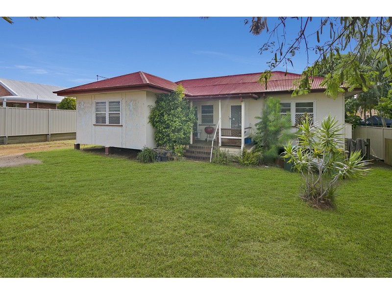 12 Waterloo Street, Cleveland QLD 4163