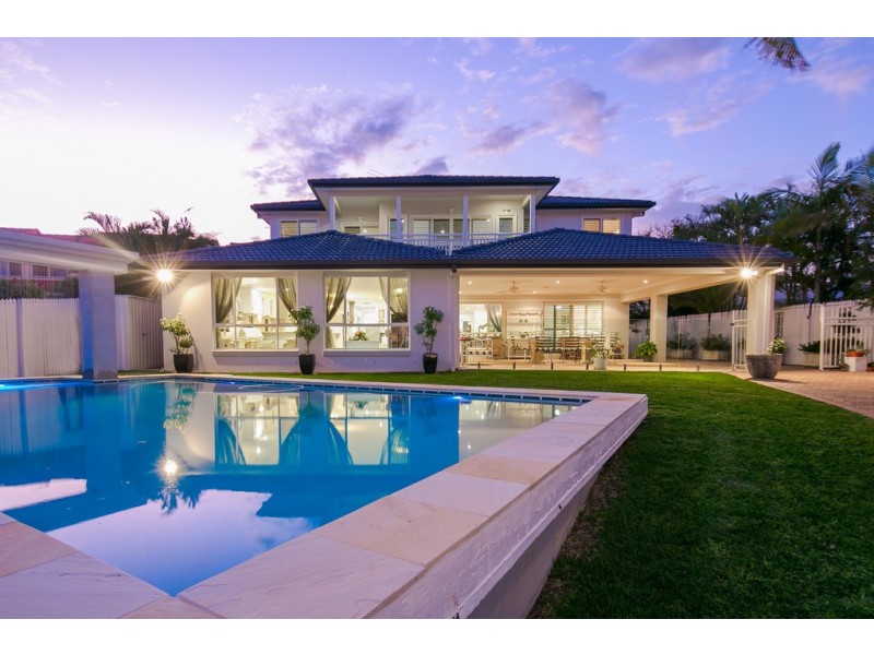 15 Anchorage Drive, Raby Bay QLD 4163