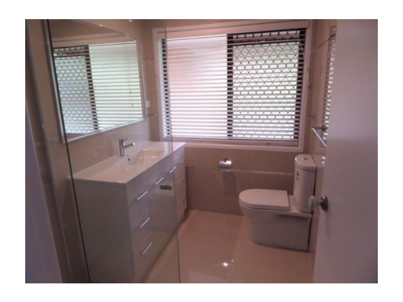 16 Portmarnock Drive, Victoria Point QLD 4165