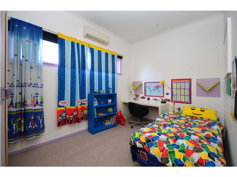 32 Crescent Road, Hamilton QLD 4007