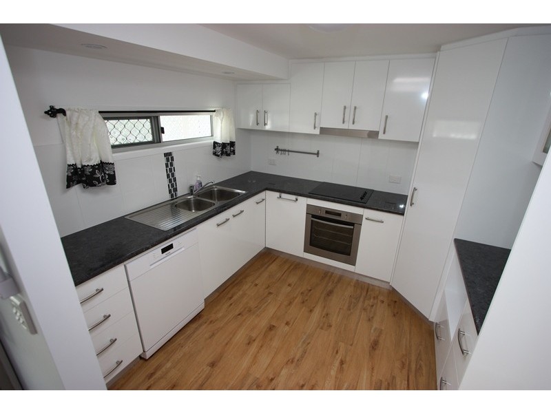 738 Old Cleveland Road, Wellington Point QLD 4160