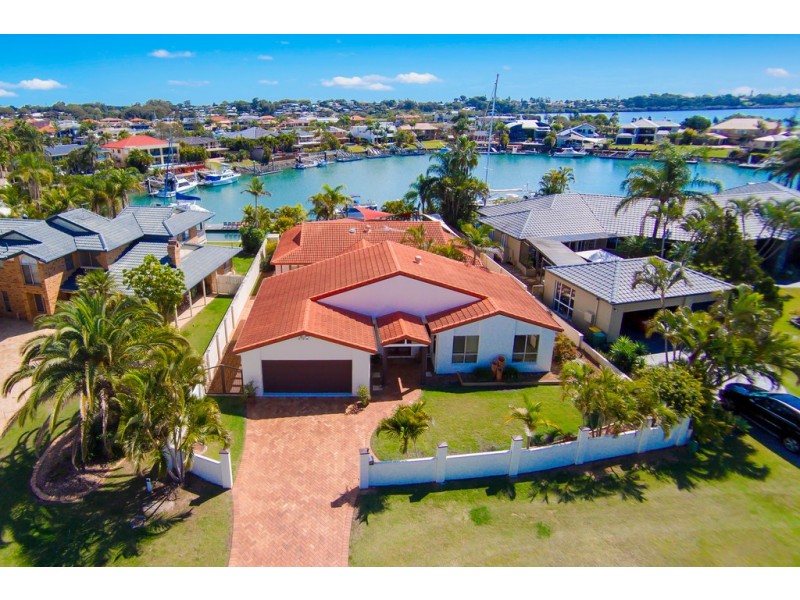 24 Seahaven Court, Raby Bay QLD 4163
