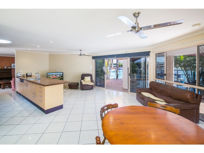24 Seahaven Court, Raby Bay QLD 4163