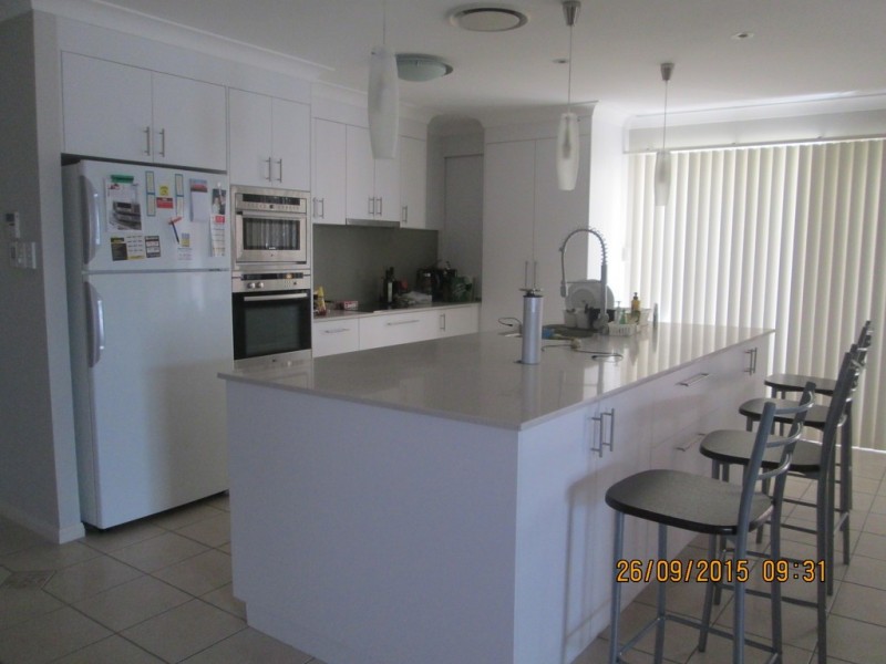 12 Darcelle Place, Ormiston QLD 4160