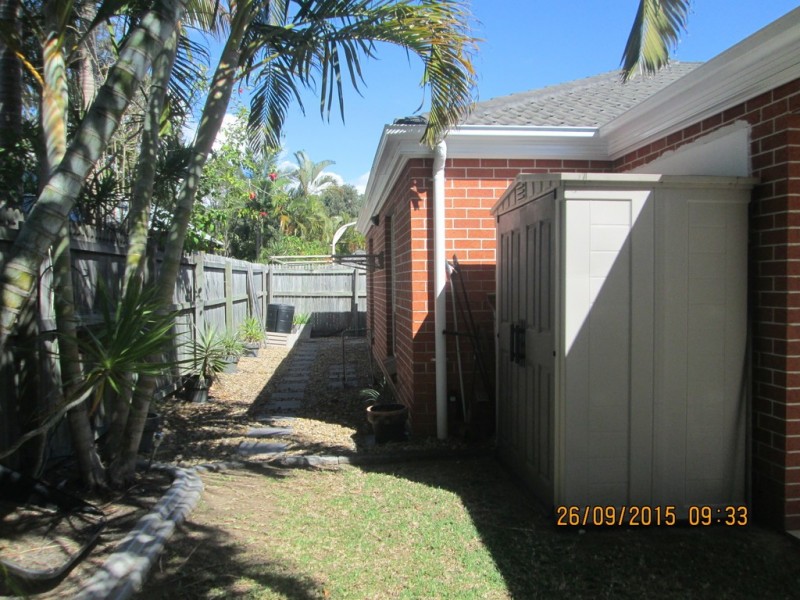 12 Darcelle Place, Ormiston QLD 4160