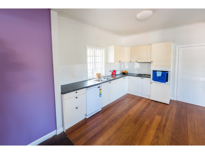 31 Longland Street, Cleveland QLD 4163