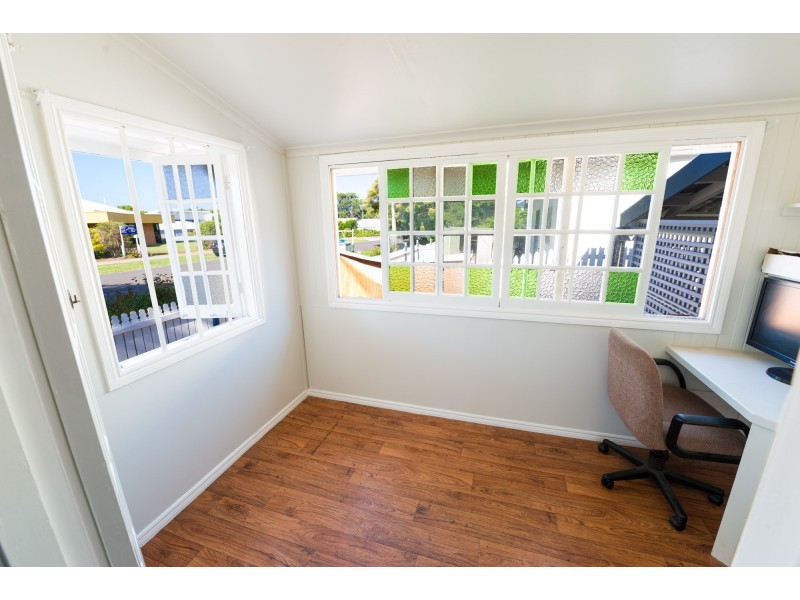 31 Longland Street, Cleveland QLD 4163