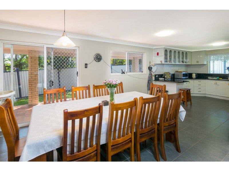 41 Strachan Road, Victoria Point QLD 4165