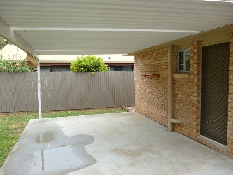 10 Mark Street, Redland Bay QLD 4165