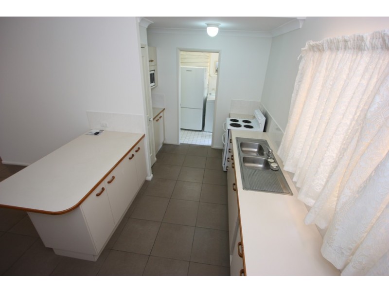 1/108 Wynyard, Cleveland QLD 4163