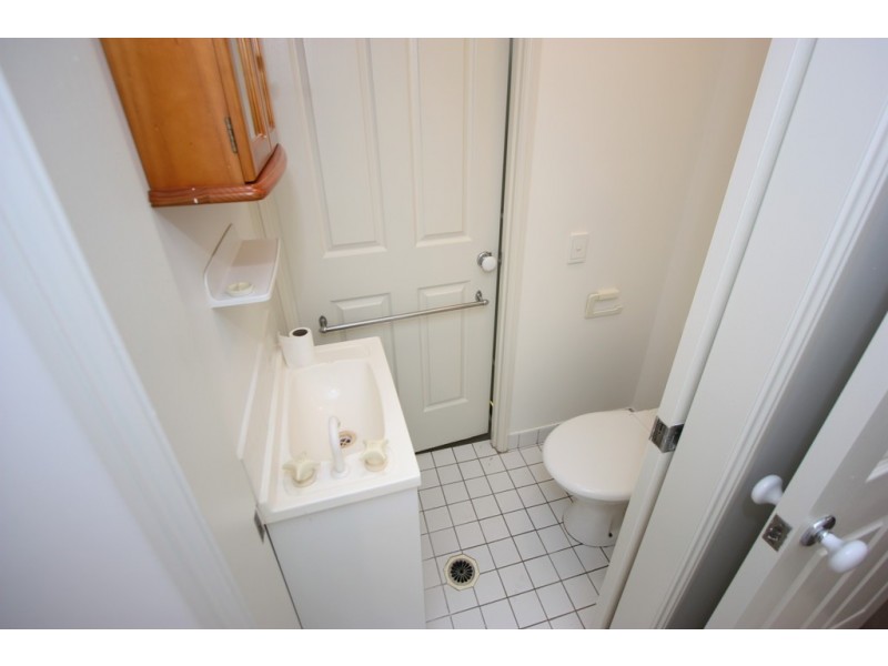 1/108 Wynyard, Cleveland QLD 4163