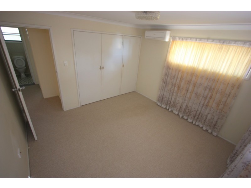 8 Mergowie Drive, Cleveland QLD 4163