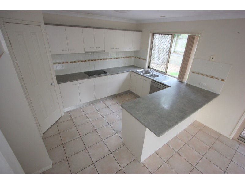 2 Burkett Crescent, Victoria Point QLD 4165