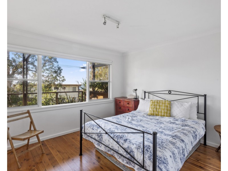20 Donlan Road, Mollymook NSW 2539