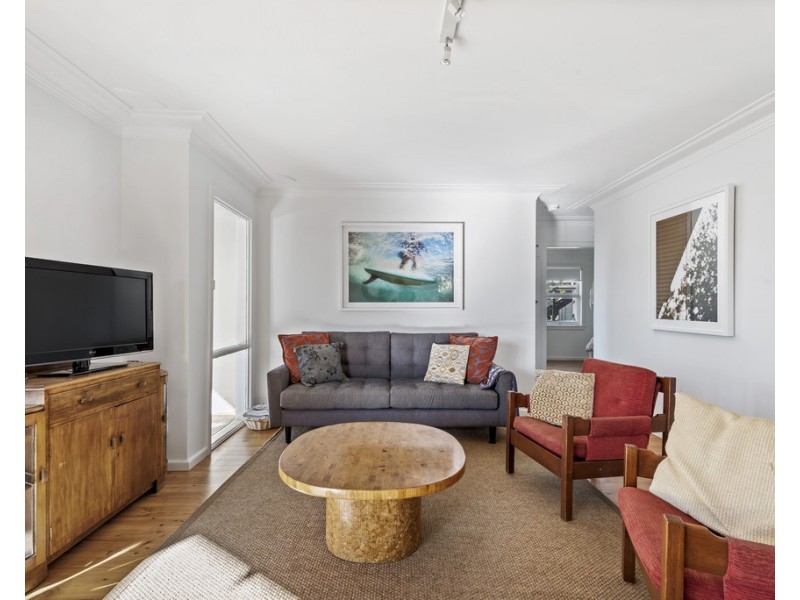 20 Donlan Road, Mollymook NSW 2539