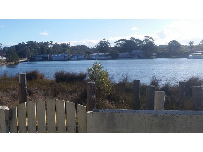 113 Princes Highway, Burrill Lake NSW 2539