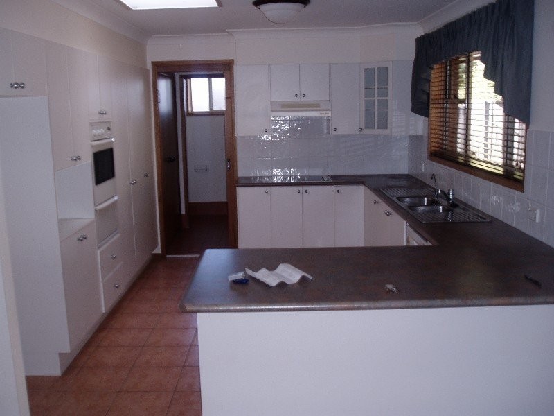 10 Simmons Drive, Ulladulla NSW 2539