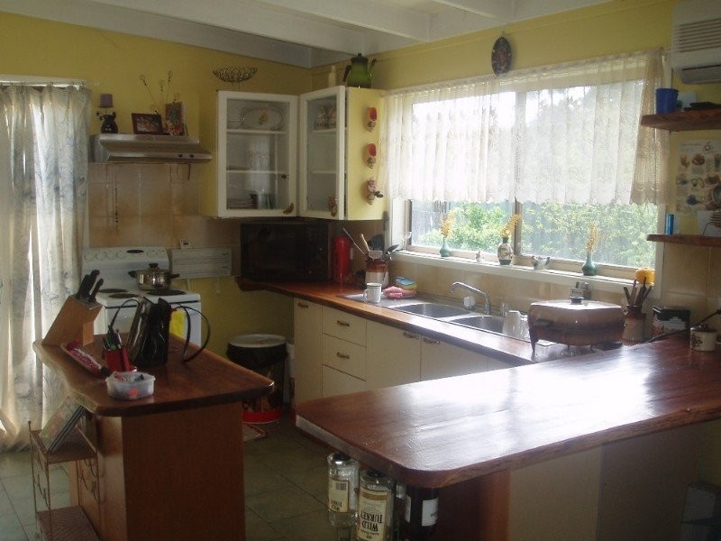 21 Leigh Crescent, Ulladulla NSW 2539