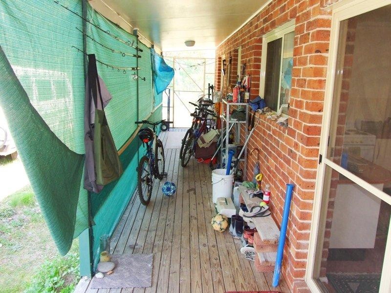 9 Bonnie Troon Close, Dolphin Point NSW 2539