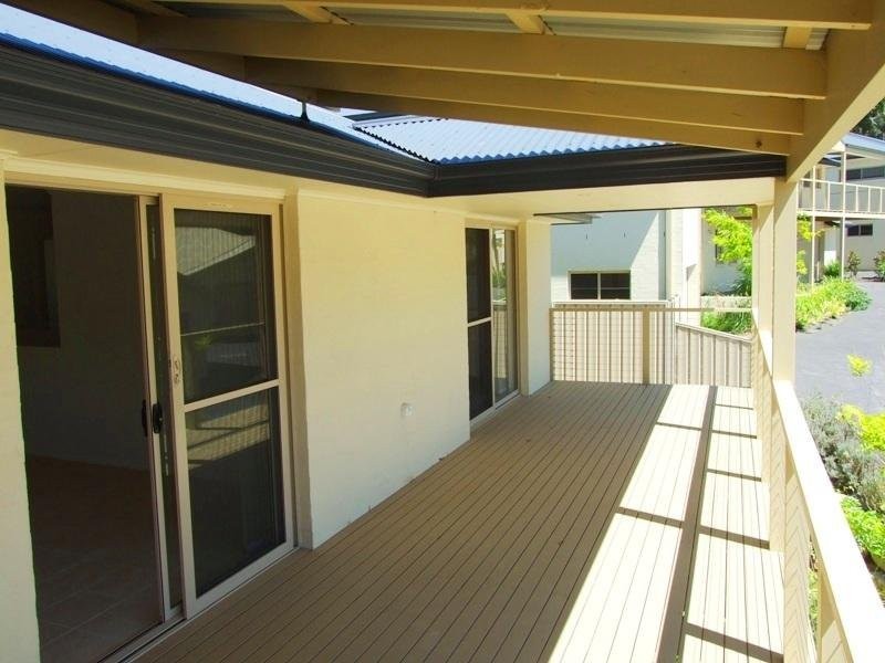 63 Leo Drive, Narrawallee NSW 2539