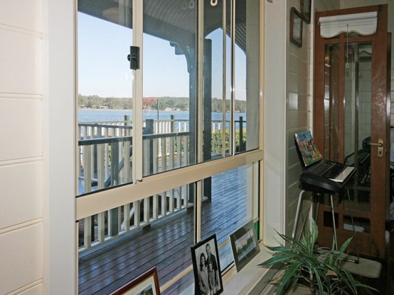 2 Kendall Crescent, Burrill Lake NSW 2539