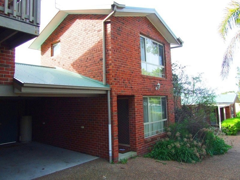 2/3 Ingold Street, Mollymook NSW 2539