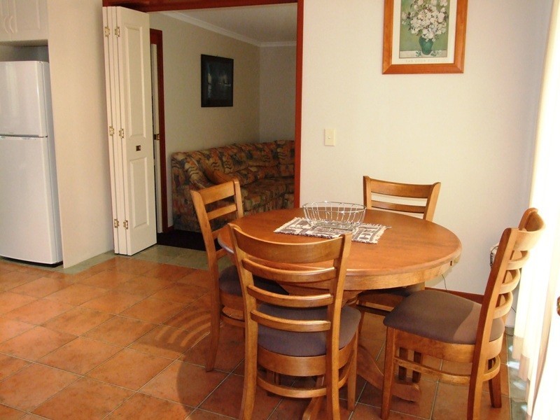 2/3 Ingold Street, Mollymook NSW 2539