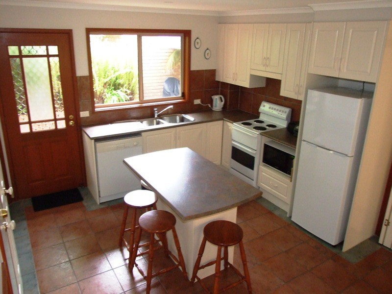 2/3 Ingold Street, Mollymook NSW 2539