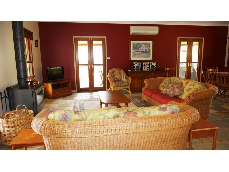 11 Kywong Avenue, Bawley Point NSW 2539