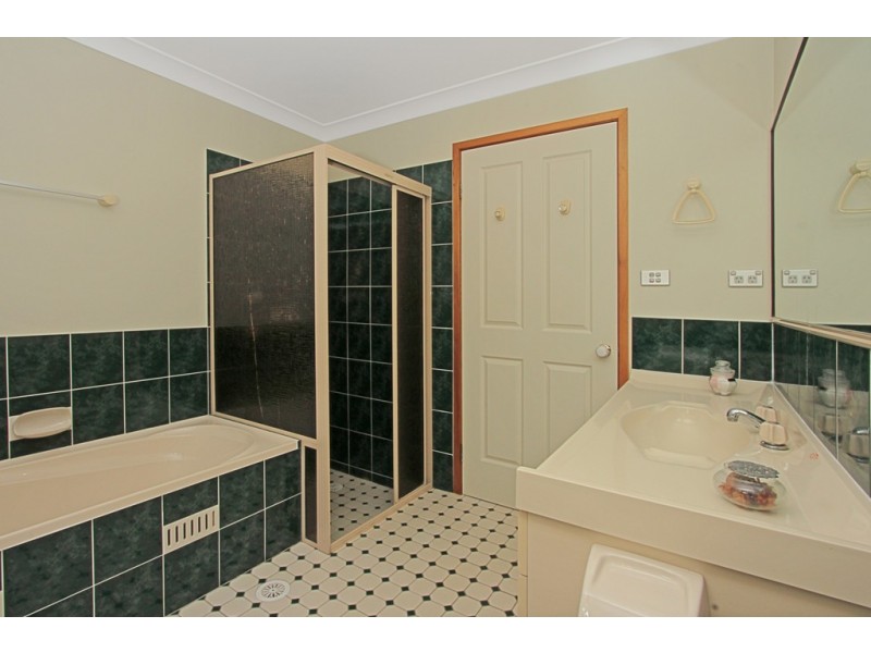 15 George Avenue, Kings Point NSW 2539