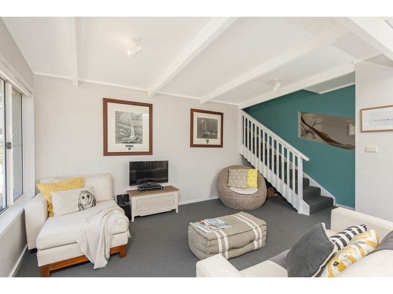 13 Kendall Crescent, Burrill Lake NSW 2539