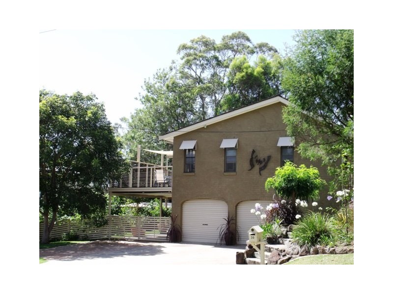 30 Boag Street, Mollymook NSW 2539