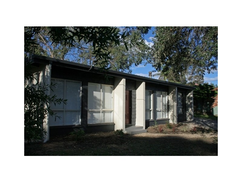 20 Bushland Avenue, Mollymook NSW 2539