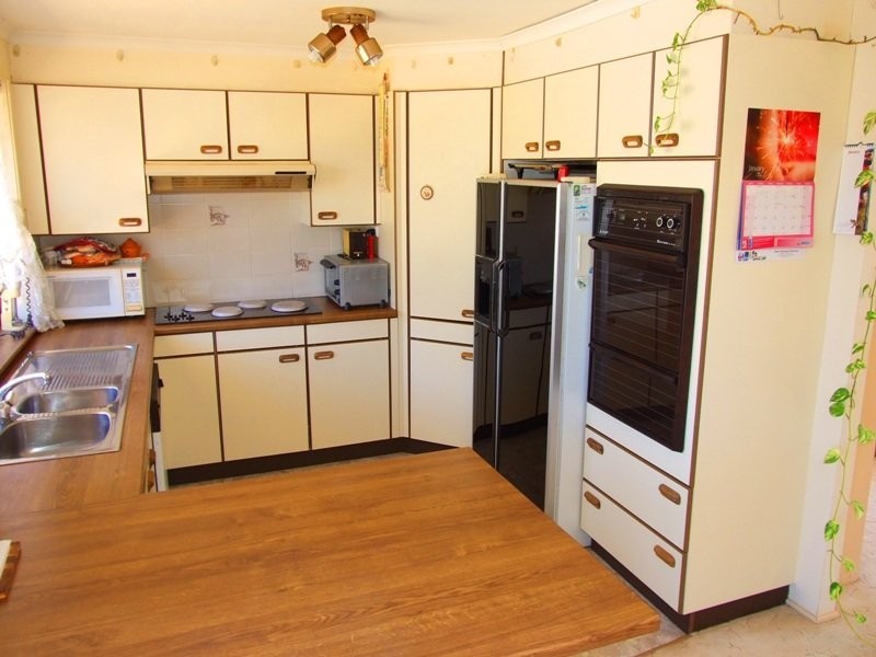 16 The Promenade, Manyana NSW 2539