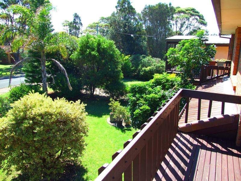 16 The Promenade, Manyana NSW 2539
