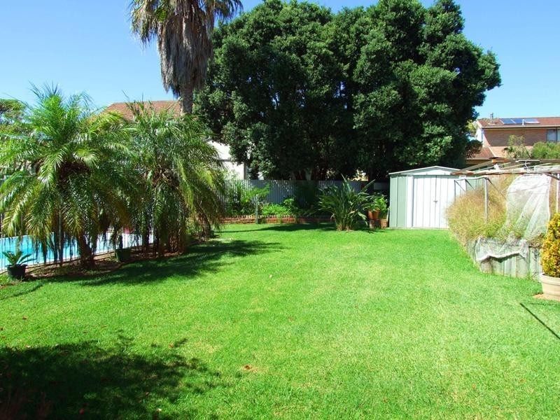 16 The Promenade, Manyana NSW 2539