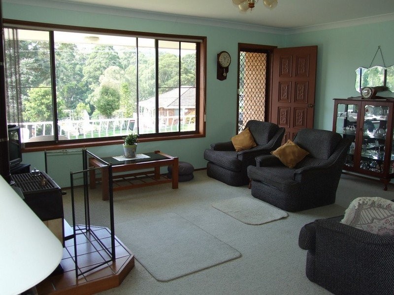 33 Kurrajong Crescent, Conjola Park NSW 2539