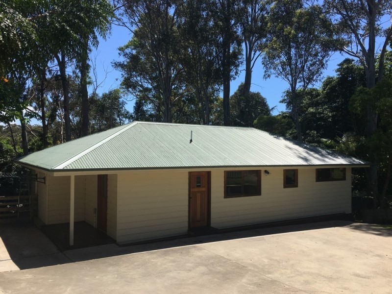 2a North East Place, Mollymook Beach NSW 2539