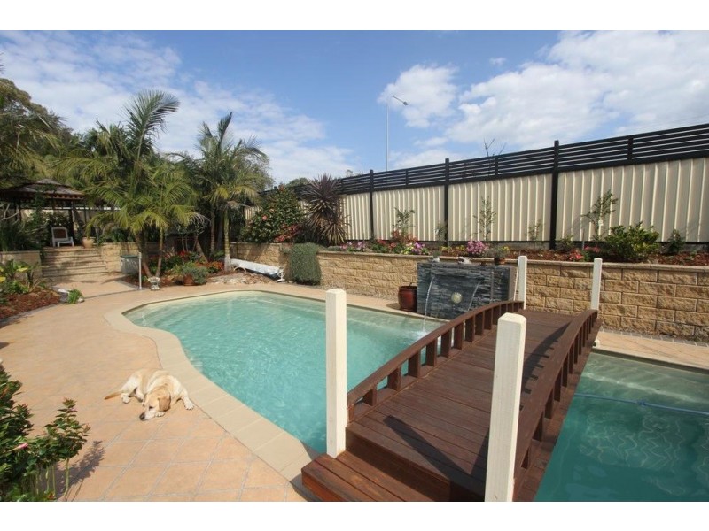 12 The Meadows, Mollymook NSW 2539