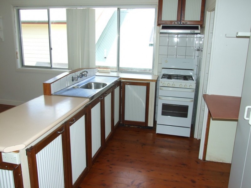 10 Canberra Crescent, Burrill Lake NSW 2539