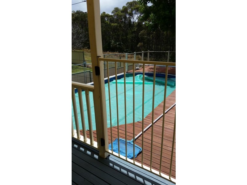 10 Canberra Crescent, Burrill Lake NSW 2539