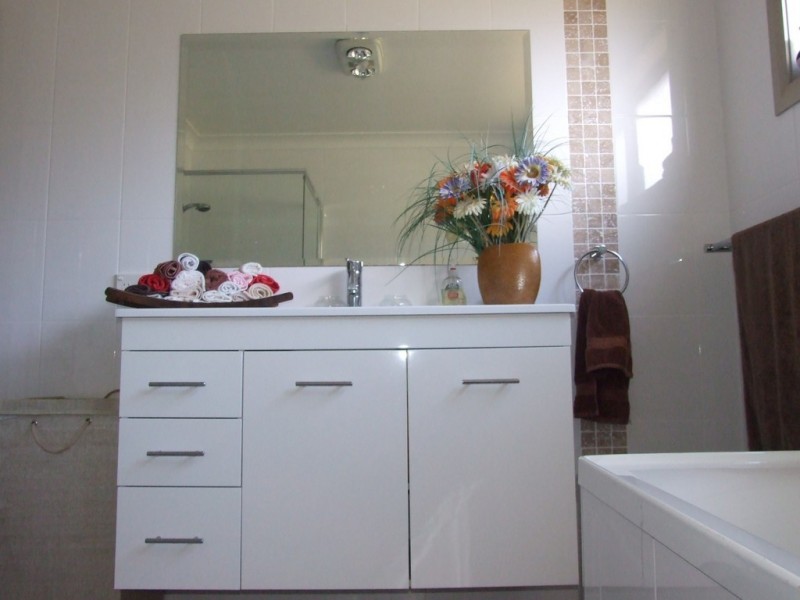 20 Abbey Road, Ulladulla NSW 2539