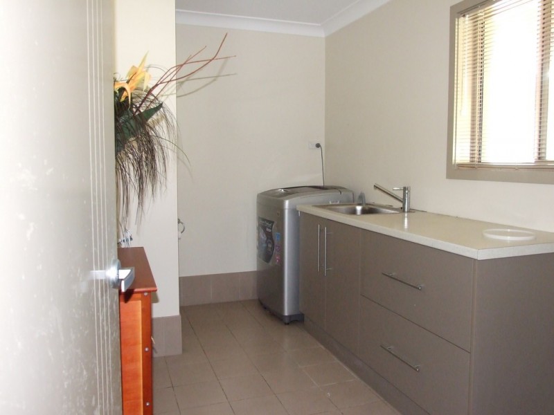 20 Abbey Road, Ulladulla NSW 2539