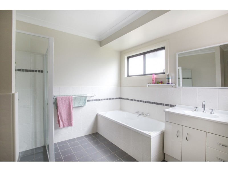 21 Kurrawa Drive, Kioloa NSW 2539